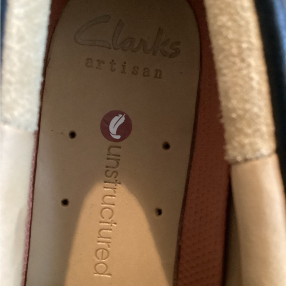 Women’s Clark’s Artisan Unstructured shoes - Picture 5 of 8